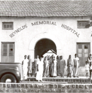 AGIR POUR LE BIEN D'AUTRUI ET SE RÉALISER :  ORPHA SPEICHER ET LE REYNOLDS MEMORIAL HOSPITAL