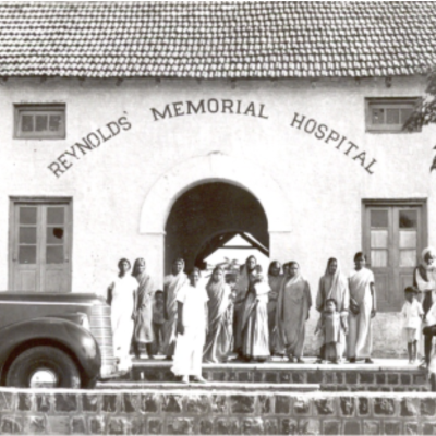 LA SATISFACCIÓN DE HACER EL BIEN: ORPHA SPEICHER Y REYNOLDS MEMORIAL HOSPITAL